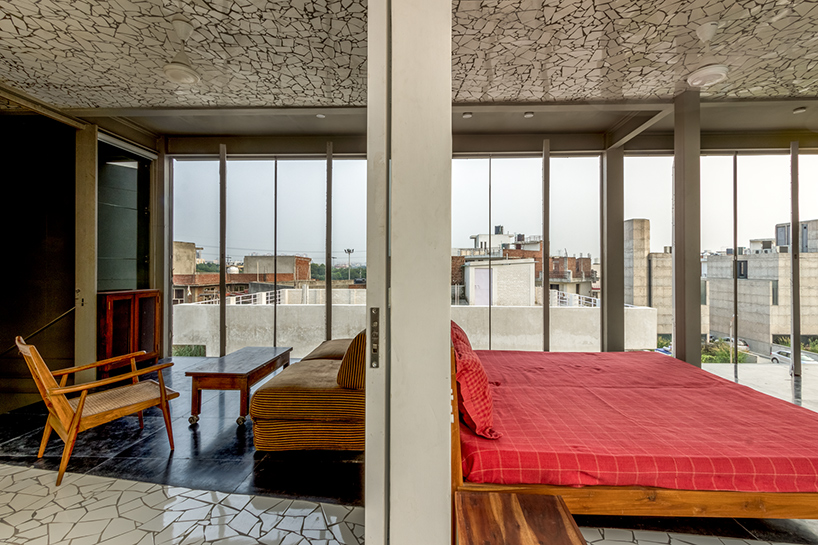 anagram-architects-artrovert-studio-house-greater-noida-india-designboom-02
