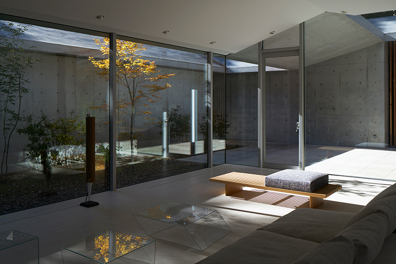 assistant--hiroi-ariyama-&-megumi-matsubara-its-is-a-garden-house-japan-designboom-04