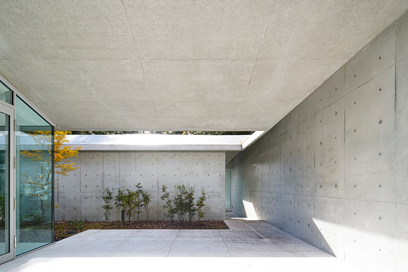 assistant--hiroi-ariyama-&-megumi-matsubara-its-is-a-garden-house-japan-designboom-04