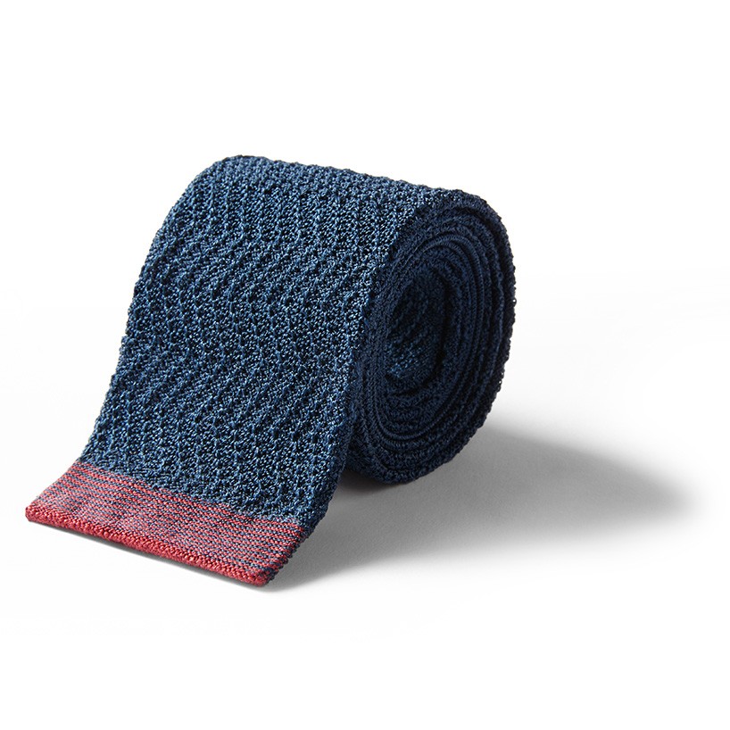 bolt threads spins ties from bioengineered spider silk