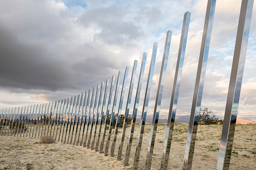 desert-x-phillip-k.smith-the-circle-of-land-and-sky-designboom-02