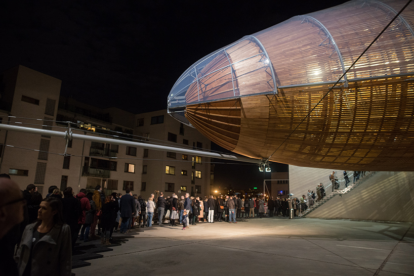 hut-architectury-gulliver-dox-prague-designboom-03
