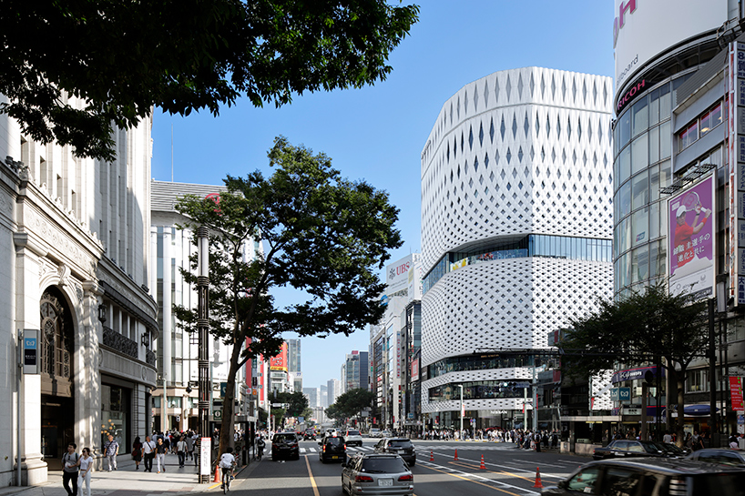 klein-dytham-architecture-ginza-place-tokyo-japan-designboom-02