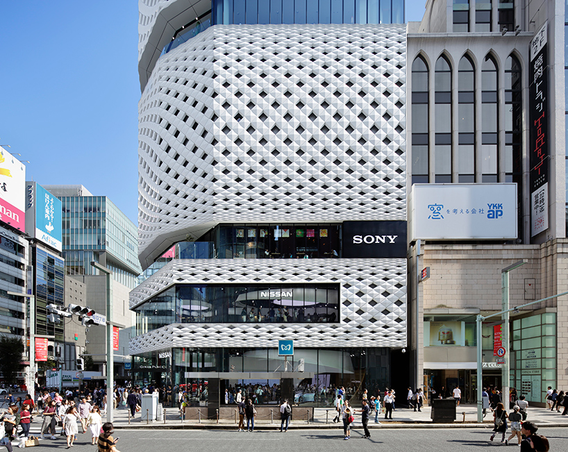 klein-dytham-architecture-ginza-place-tokyo-japan-designboom-02