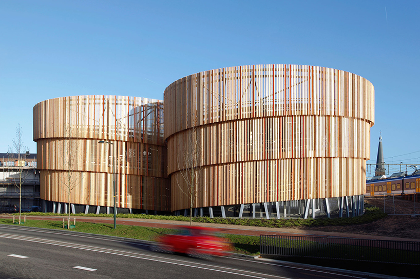 moederscheim-moonen-architects-car-parking-garage-zutphen-the-netherlands-designboom-02