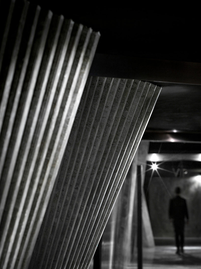 one-plus-partnership-meteor-cinema-guangzhou-china-designboom-02