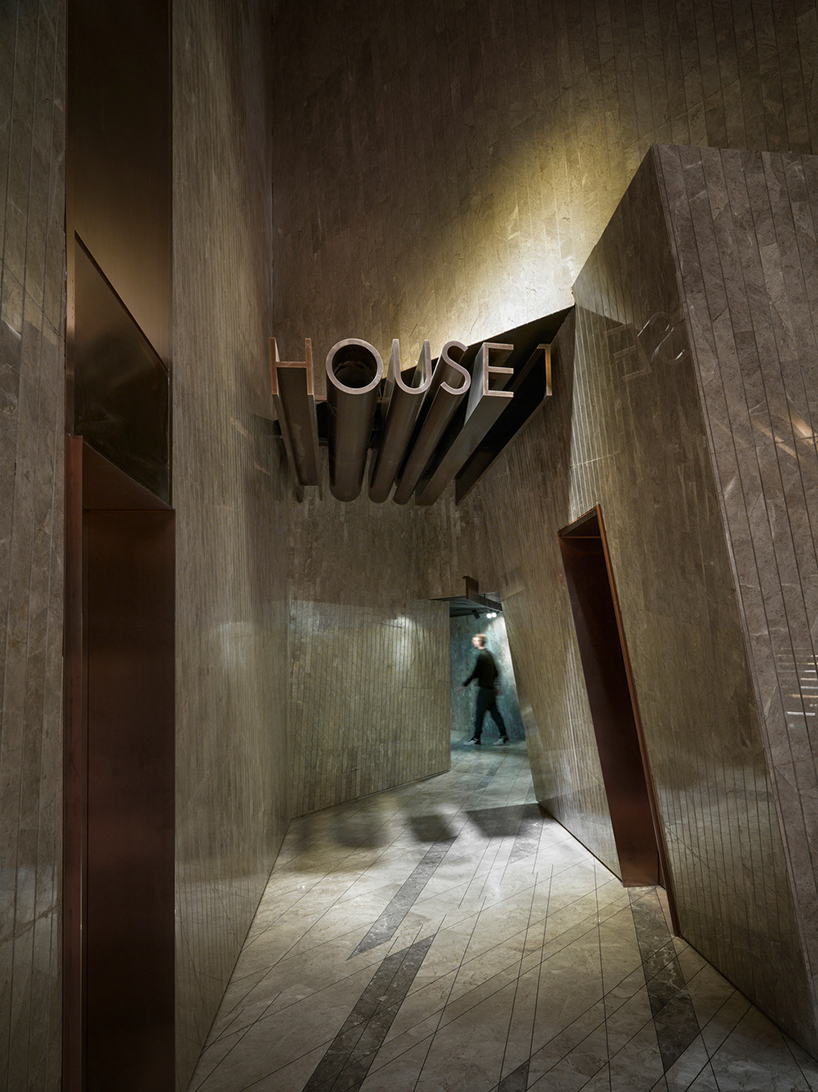 one-plus-partnership-meteor-cinema-guangzhou-china-designboom-02