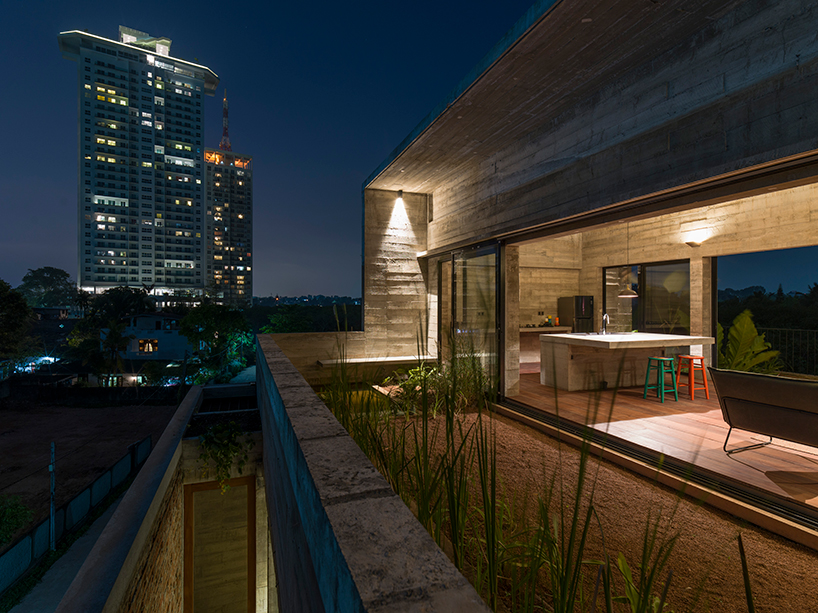 palinda-kannangara-studio-dwelling-at-rajagiriya-sri-lanka-designboom-03