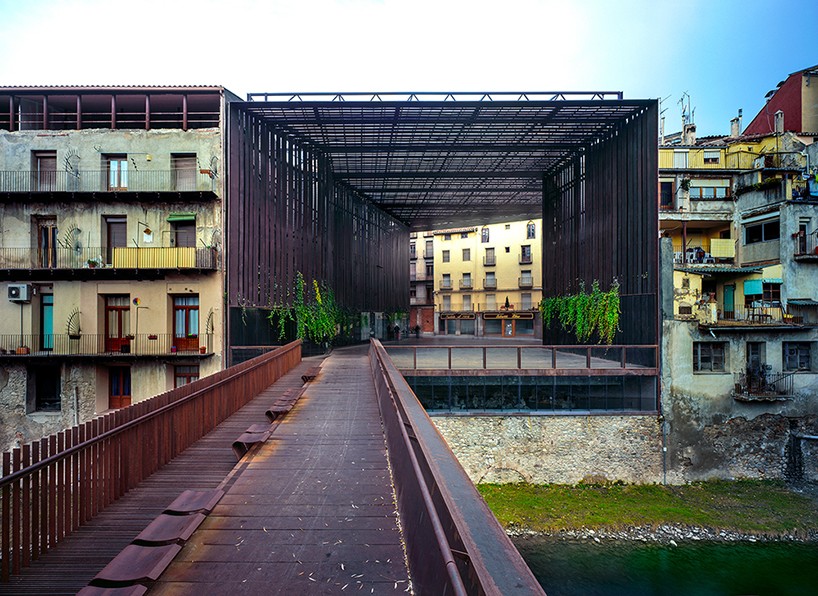 rafael-aranda,-carme-pigem-and-ramon-vilalta-wins-the-2017-pritzker-prize-designboom-02