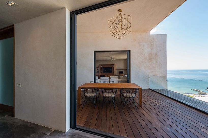 reyes-rios-and-larrain-arquitectos-campeche-country-club-mexico-designboom-02