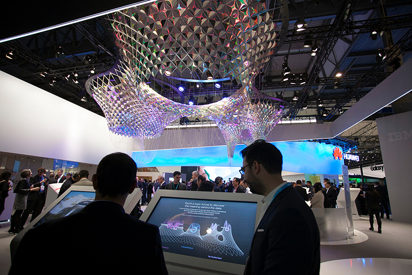 softlab-ibm-watson-mobile-world-congress-designboom-02