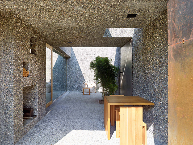 wespi-de-meuron-romeo-architects-new-concrete-house-in-fullinsdorf-switzerland-designboom-02