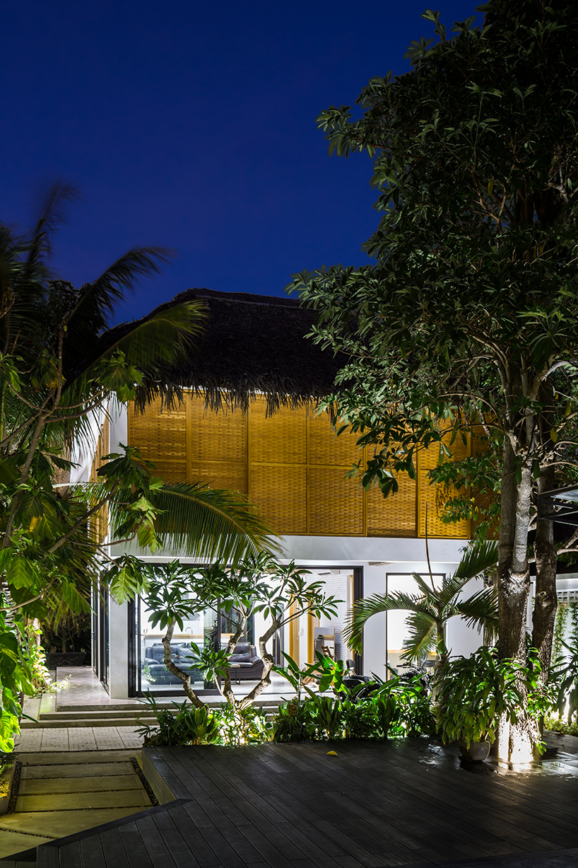 MM++ architects tropical holiday house 