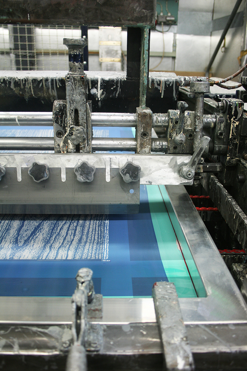 alain gilles faux mirror collection deknudt mirrors designboom