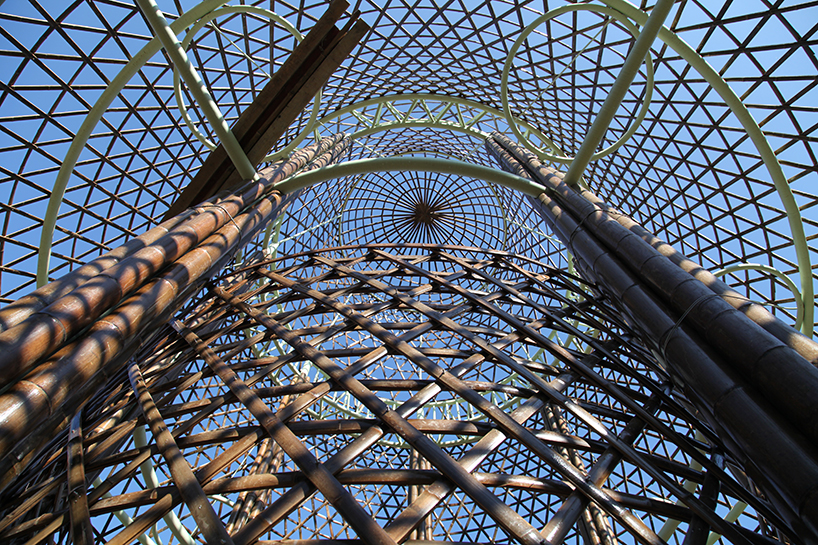 anna-heringer-studio-bamboo-hostel-biennale-china-designboom-02