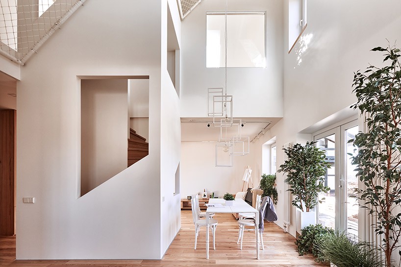 rue-temple-family-house-moscow-russia-designboom-02