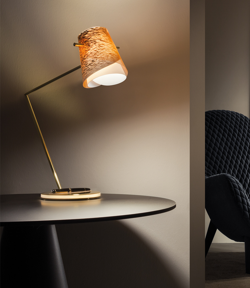 slamp-montblanc-overlay-writing-lamp-designboom01