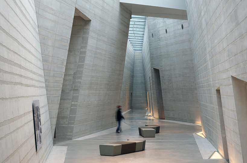 snohetta-casson-mann-lascaux-IV-international-centre-for-cave-art-montignac-france-designboom-02