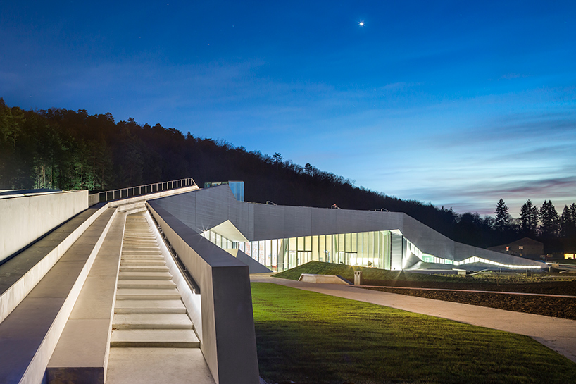 snohetta-casson-mann-lascaux-IV-international-centre-for-cave-art-montignac-france-designboom-02