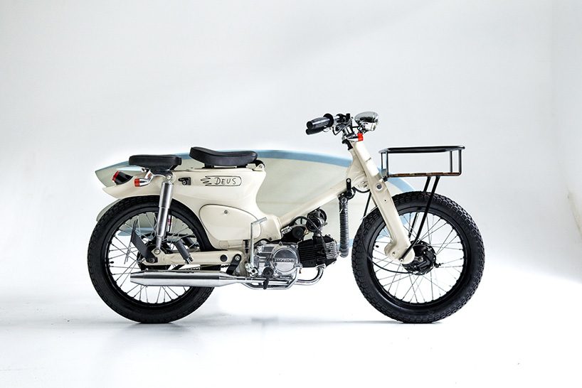 the deus sea sider custom bike is 70 s super cub for surfers