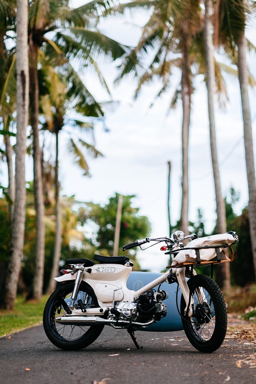 the deus sea sider custom bike is 70 s super cub for surfers