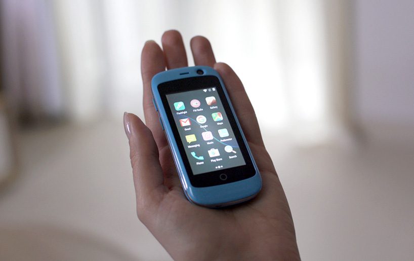 jelly, world's smallest 4G smartphone, pops perfectly in your pocket