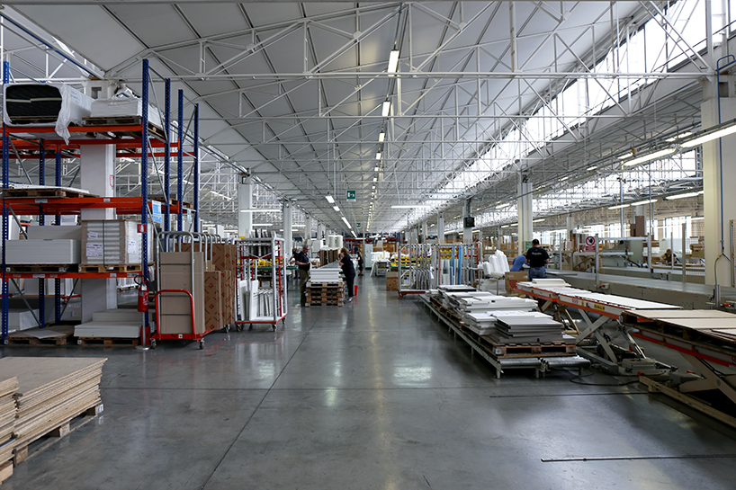 alf dafrè factory visit treviso italy designboom