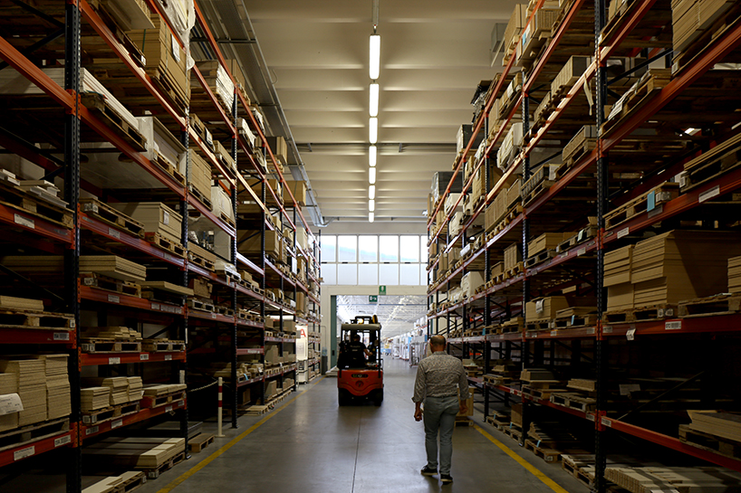 alf dafrè factory visit treviso italy designboom