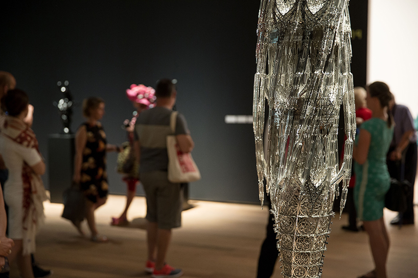 wim delvoye museum tinguely