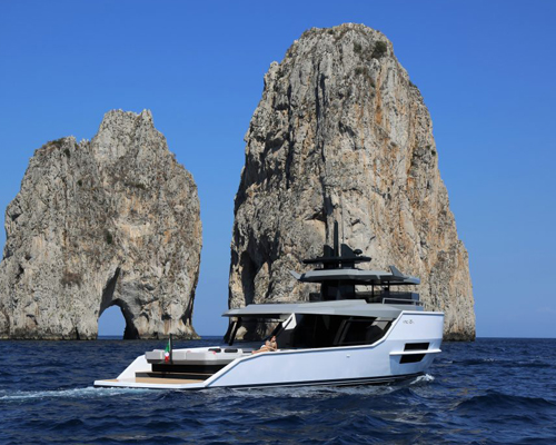 arcadia yachts sherpa is an award winning solar-powered boat
