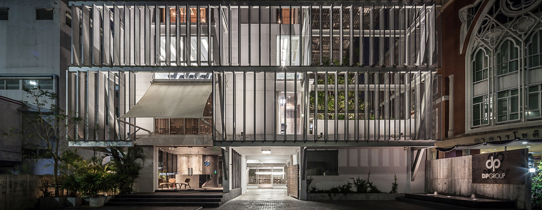 SO architects installs metal shell on DP group's newly redesigned ...