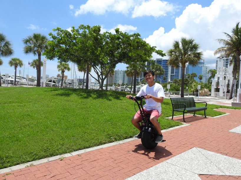 uno bolt electric unicycle gyro force technology designboom