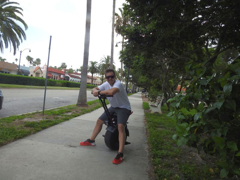 uno bolt electric unicycle gyro force technology designboom