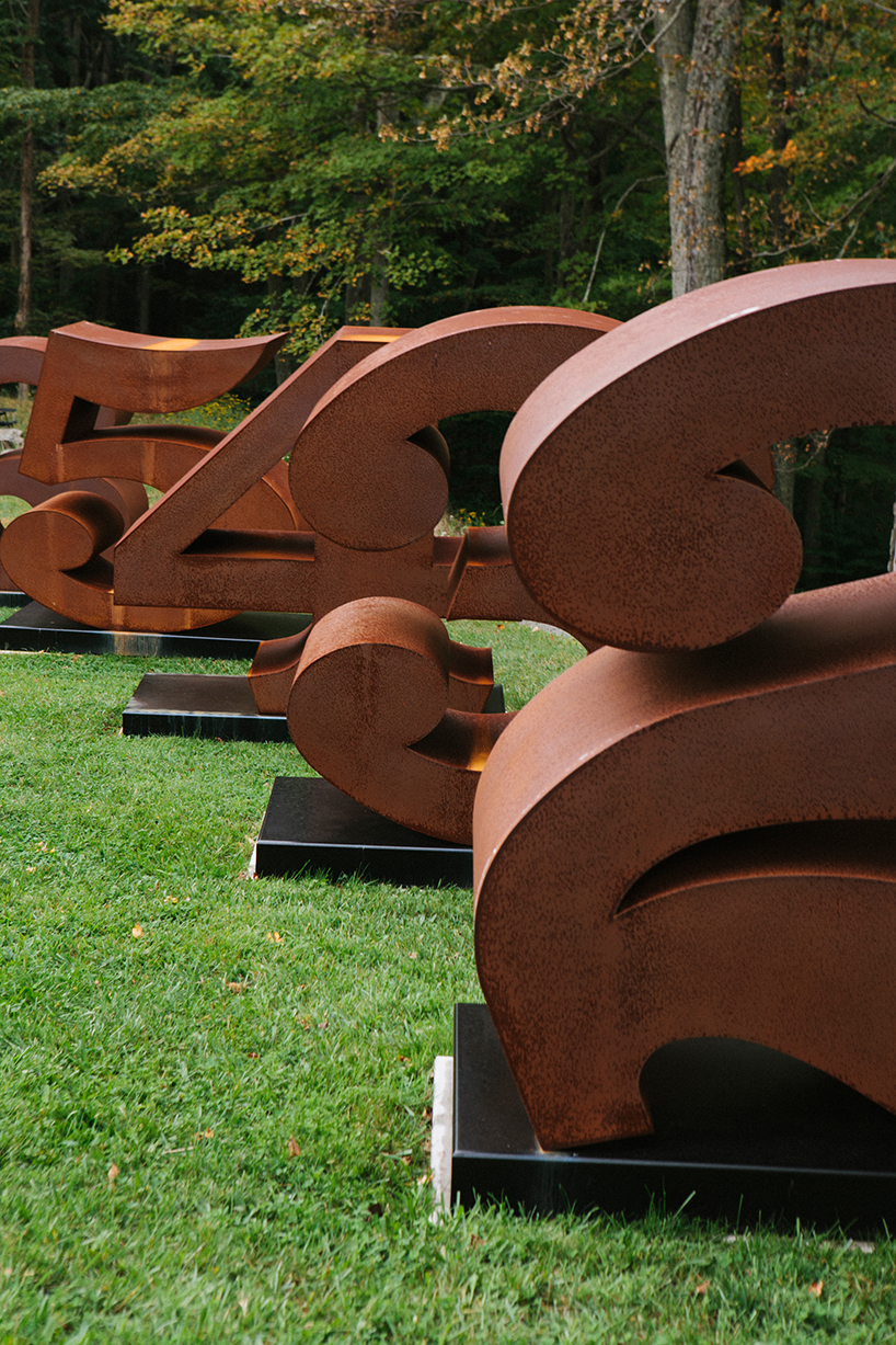 glass house robert indiana