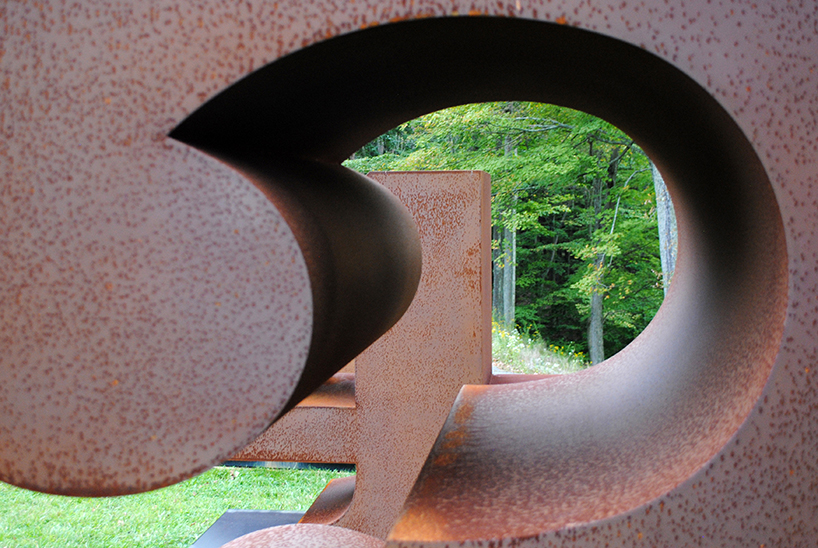 glass house robert indiana