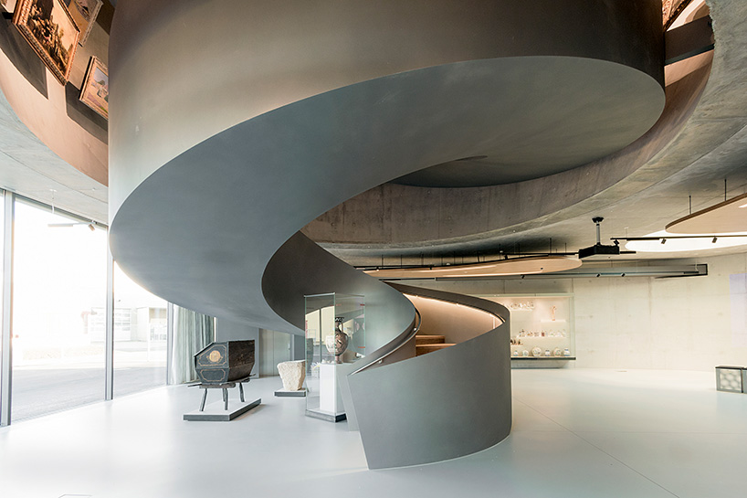 coop himmelblau house of bread 