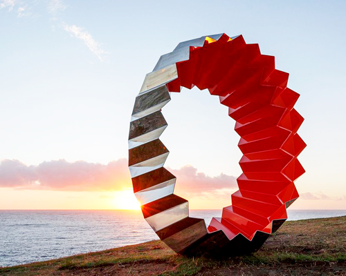 sculpture by the sea: world's largest open-air exhibition at bondi beach
