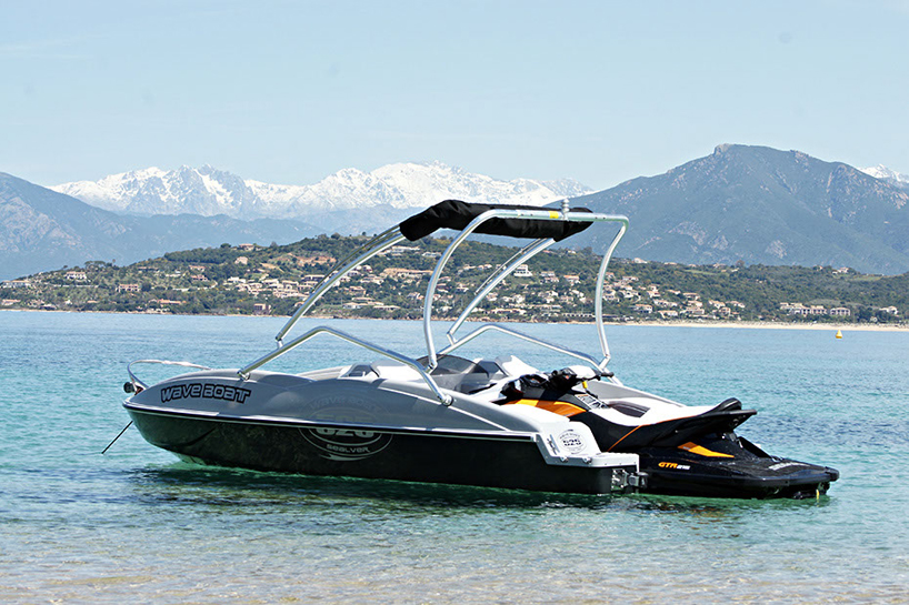 the sealver waveboat 525 is a jet-ski powered water vehicle