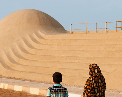 ZAV architects designs a cultural center on hormuz island in iran