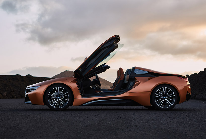 BMW i8 roadster