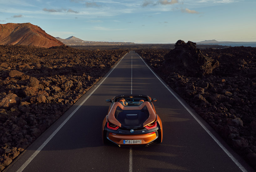 BMW i8 roadster