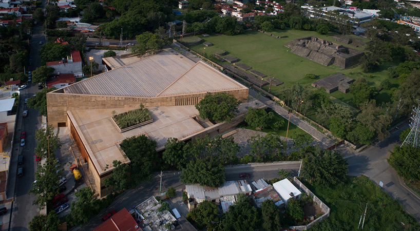 isaac broid PRODUCTORA