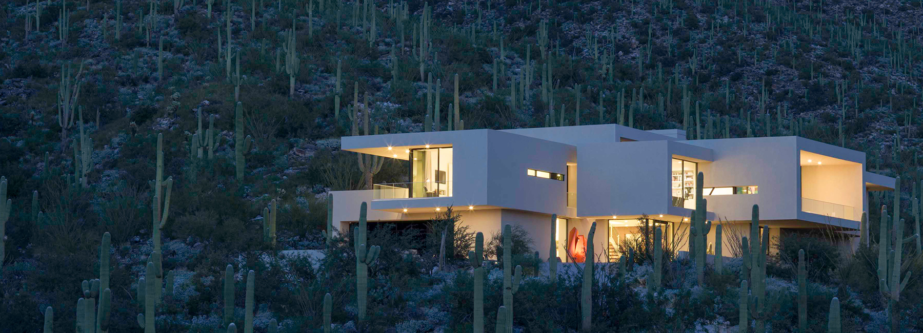 kevin B howard architects integrates art-filled home into desert at sabino springs