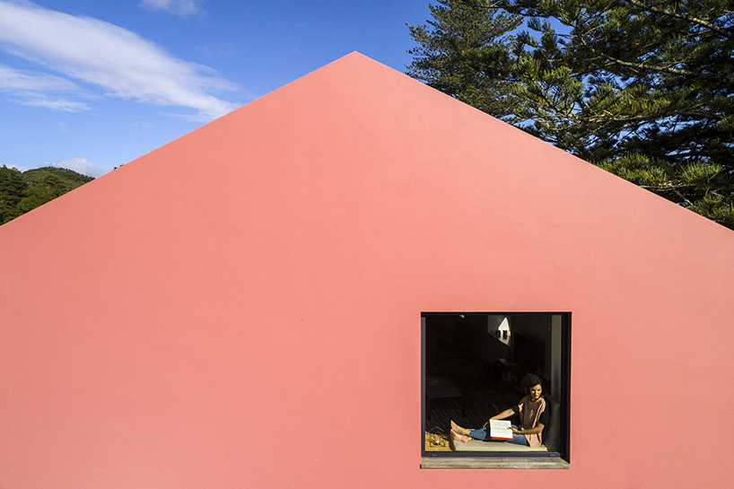 mezzo atelier pink house