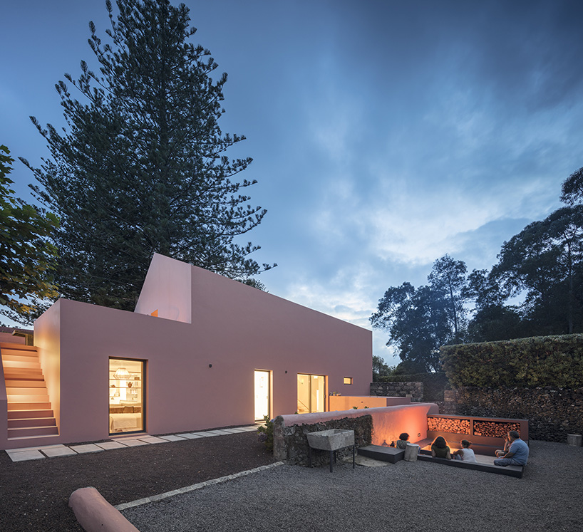 mezzo atelier pink house