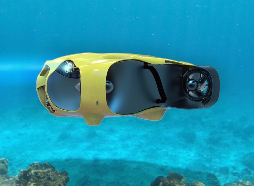 a submarine drone that freely captures your underwater journey in high