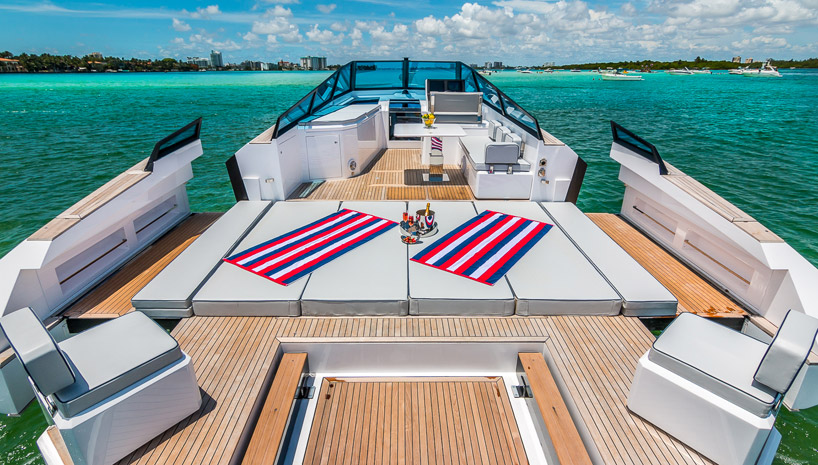 stylish EVO 43 HT yacht expands with transformable 25 sqm beach deck - 5