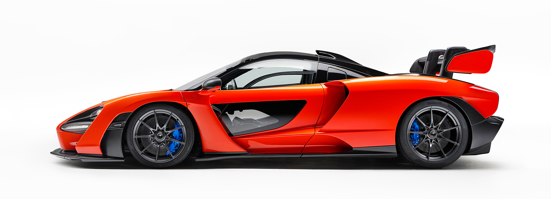 mclaren honors F1 legend aryton senna with its newest road legal hypercar