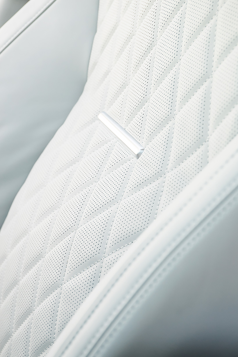 range rover SVAutobiography