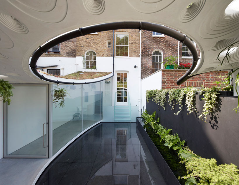 tonkin liu sun rain room